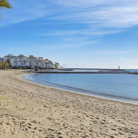 Dos En Las Gaviotas Apartment Marbella