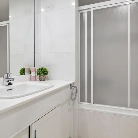 Dos En Las Gaviotas Apartment Marbella