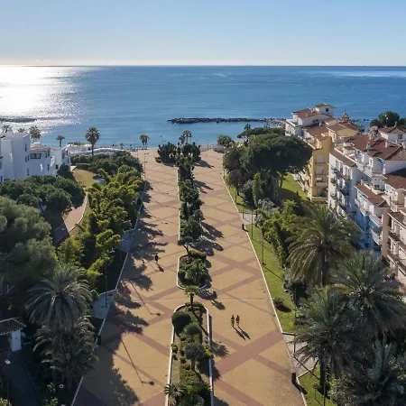 Dos En Las Gaviotas * Marbella