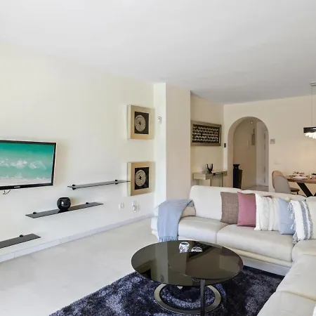 Apartment Dos En Las Gaviotas Marbella